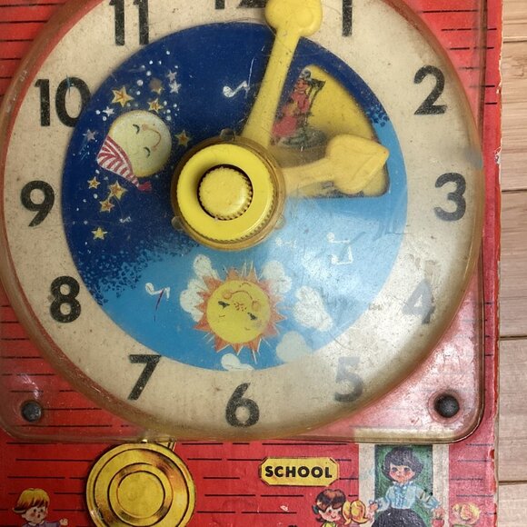 Vintage Fisher Price Teaching Clock Wind Up Musical - Picture 8 of 8